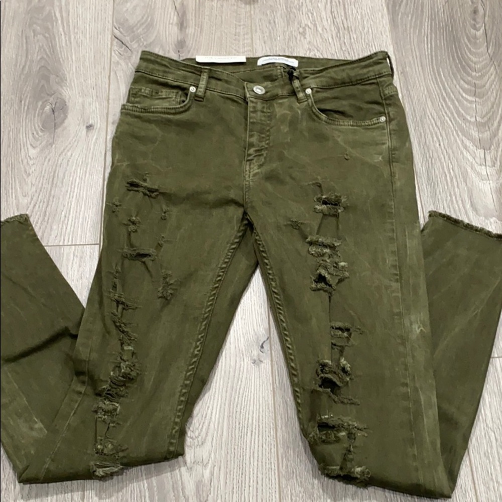 🚨SOLD🚨 🚨BRAND NEW ZARA SKINNY JEANS🚨